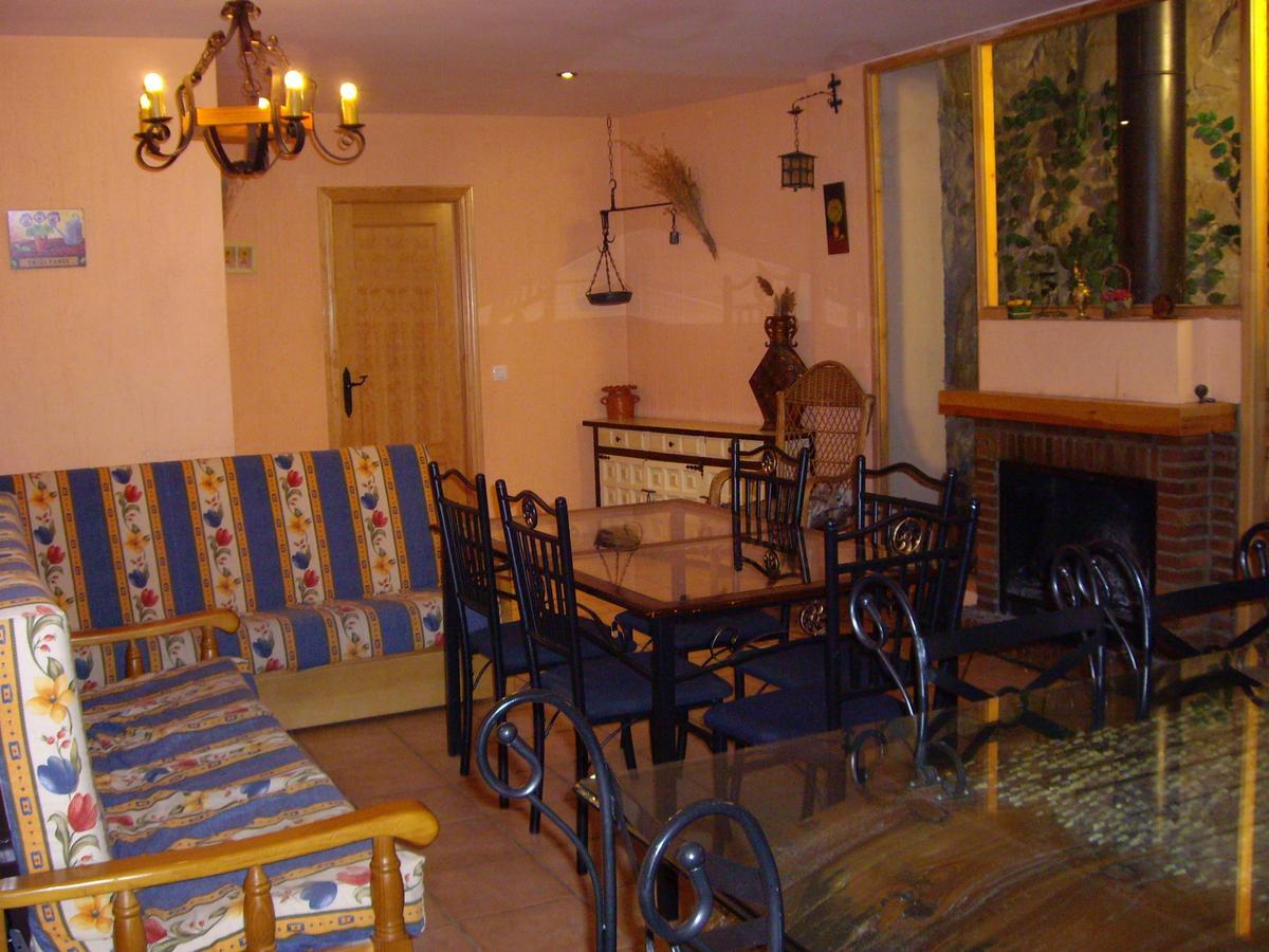 Vut Vivienda De Uso Turistico La Risca Guest House Molinos de Papel Exterior foto